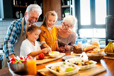 empresa de reformas -cocina-familia-reformas-dimari